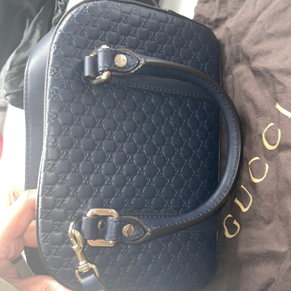 Gucci cross body bag